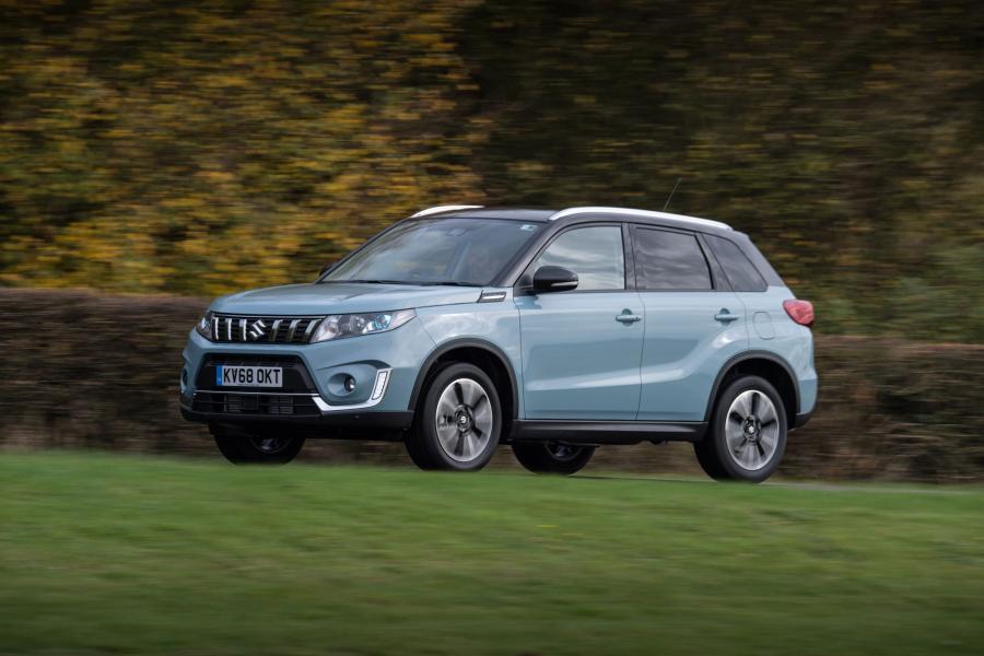  Suzuki Vitara SZ5 2018 года  (UK) (фото 1 из 27)